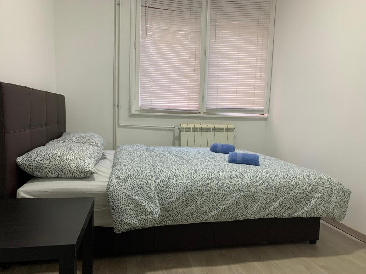 Private Rooms Belgrade Hostel Zewnętrze zdjęcie