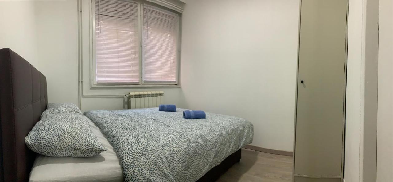 Private Rooms Belgrade Hostel Zewnętrze zdjęcie